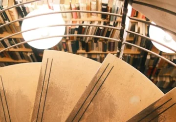 How to Read Academic Literature Effectively