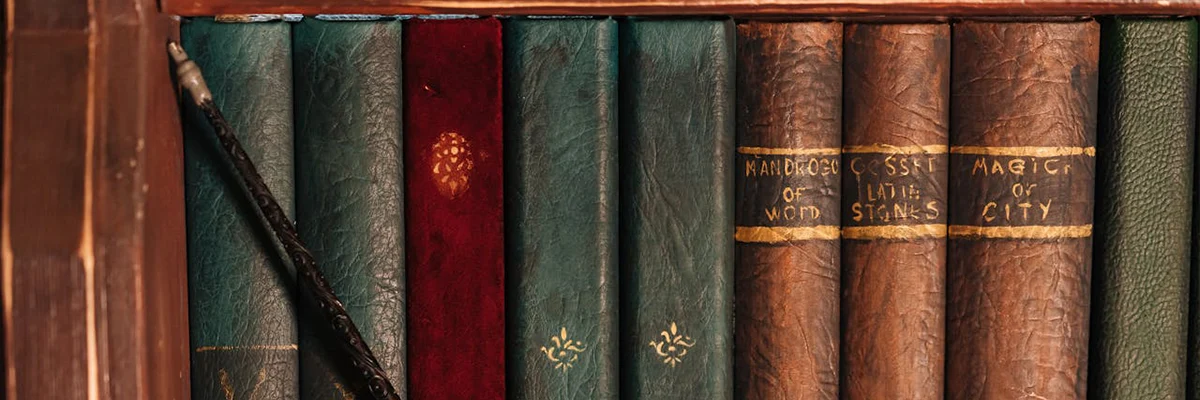 Sci-Fi vs Fantasy: Key Differences and What to Read